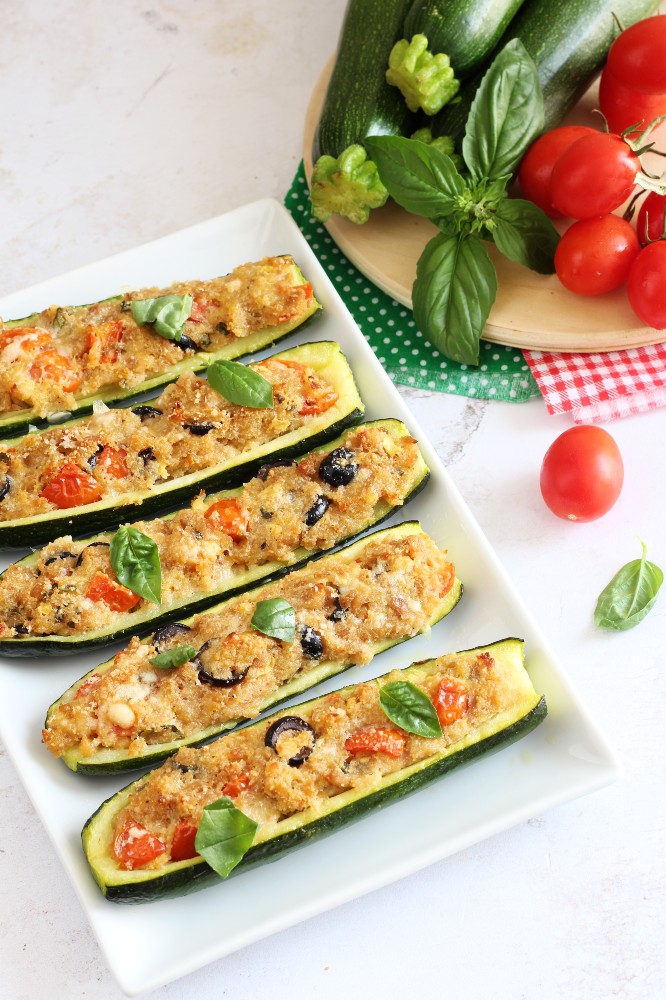 Calabacines rellenos al horno a la siciliana con atún