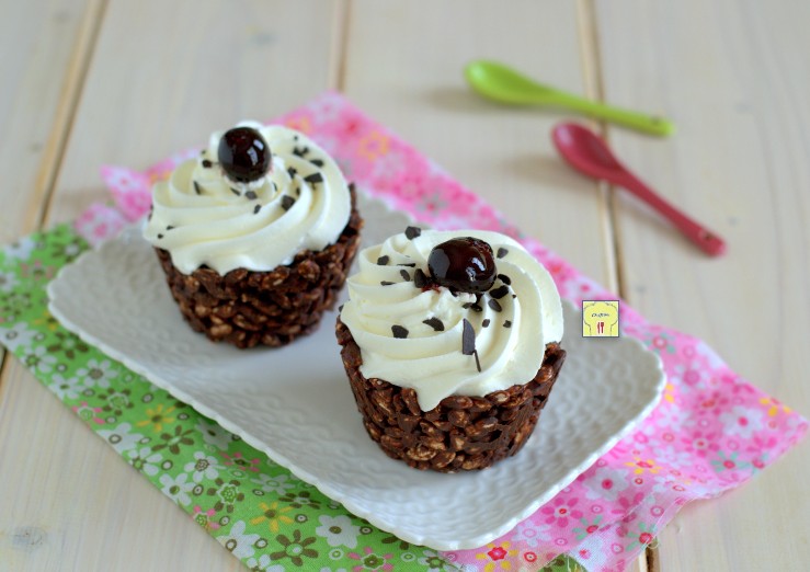 Cestitas de arroz inflado con helado rápido