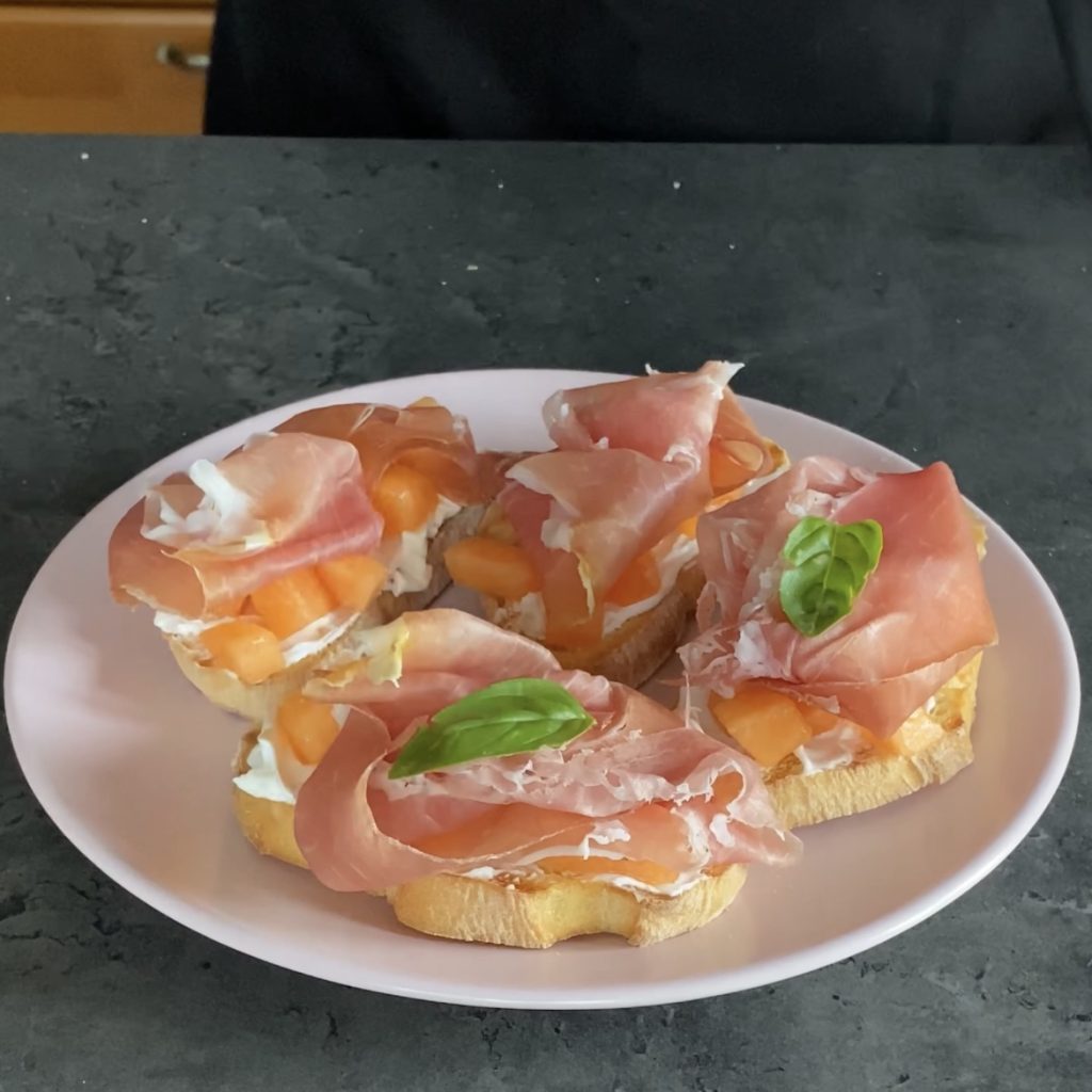 crostini jamón y melón