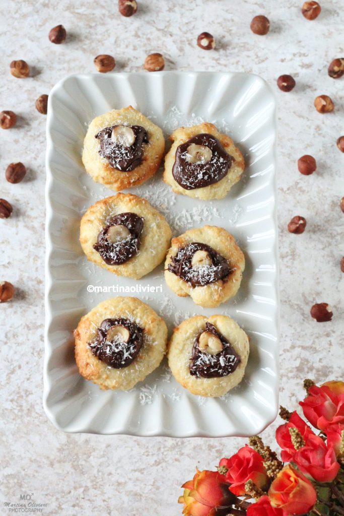 Galletas de coco y crema de avellanas