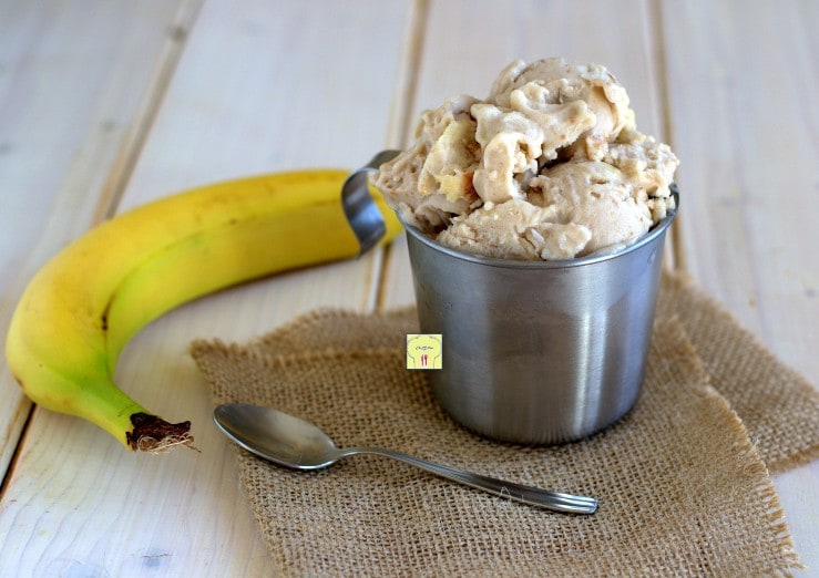 Helado de plátano batido