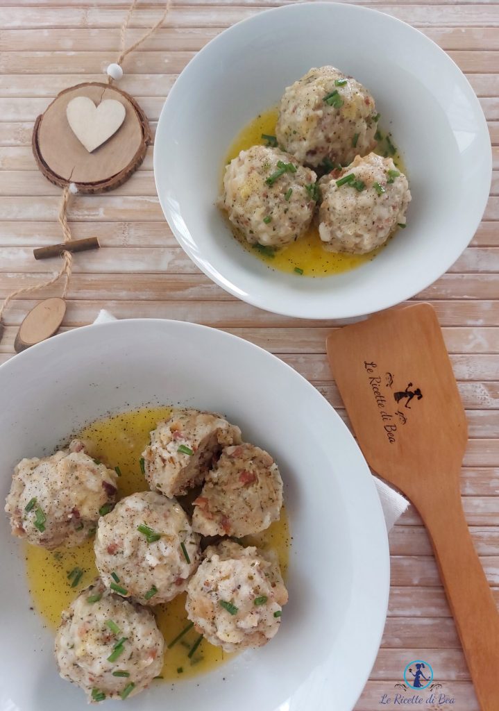 Knödel tiroleses con speck