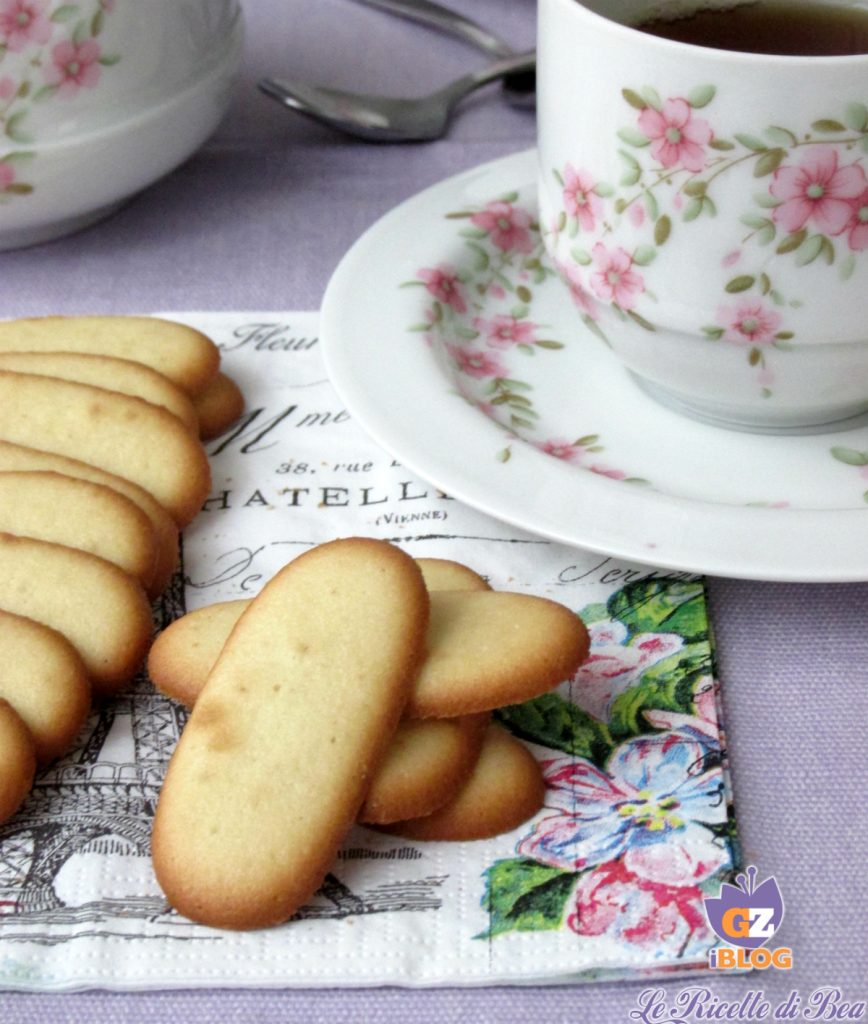 lenguas de gato a la vainilla