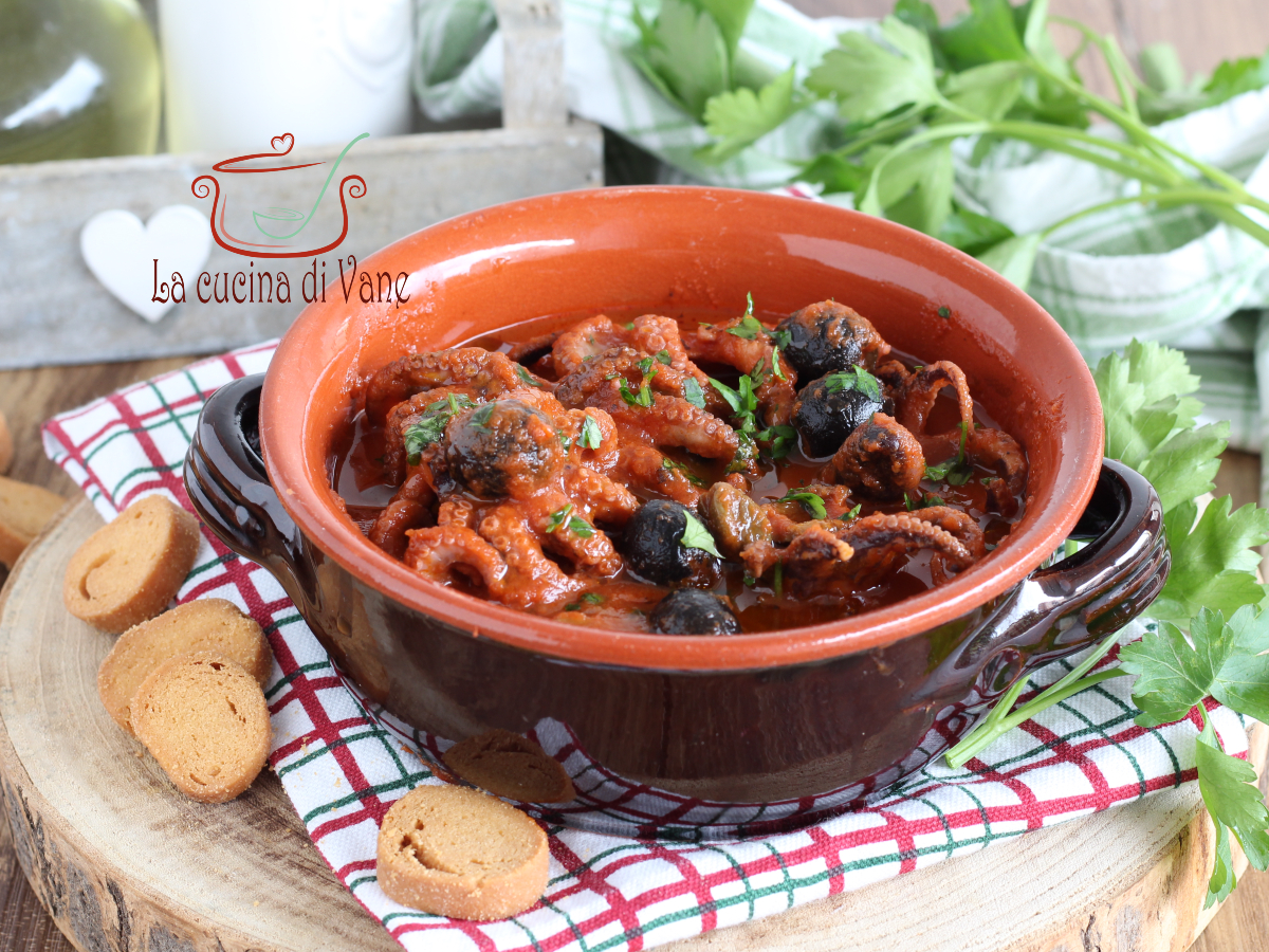 Moscardini al sugo alla Luciana