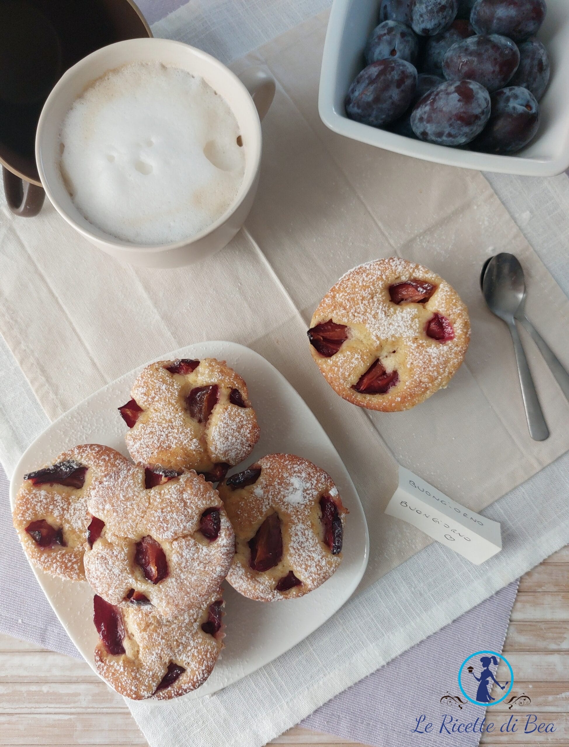 Muffin con Ciruelas Frescas