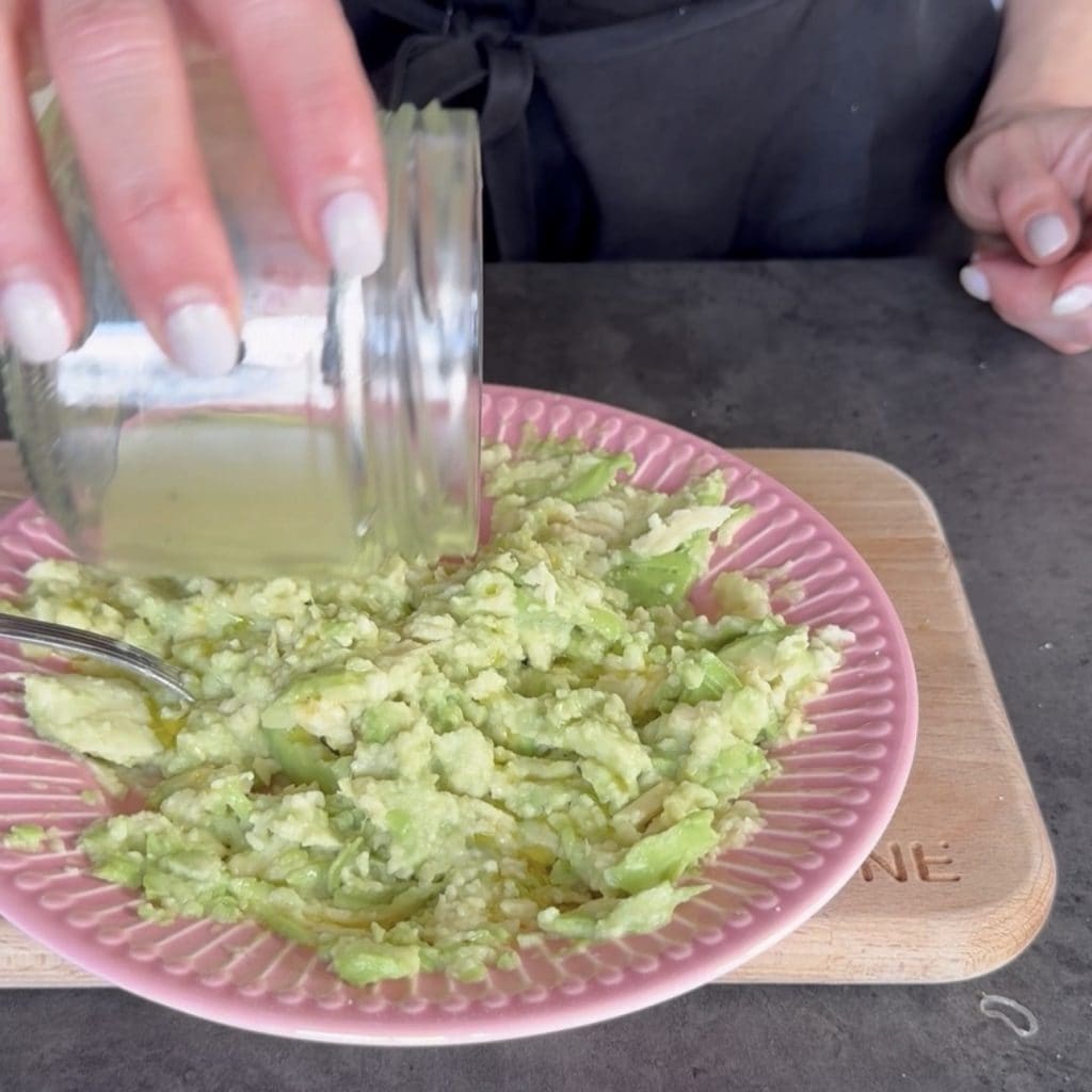 pasta aguacate y atún