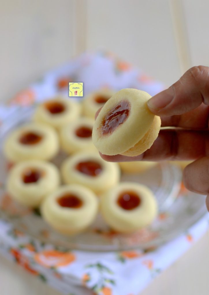 pastelitos de masa quebrada con mermelada gp