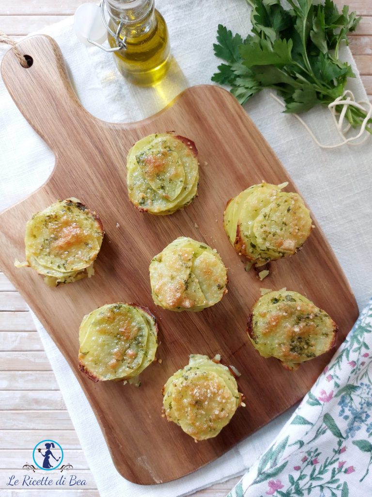 patatas al horno receta con perejil y ajo