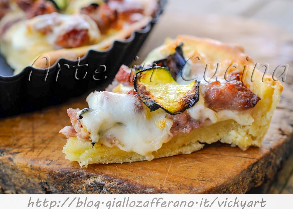 TARTA RÚSTICA con salchicha y calabacines