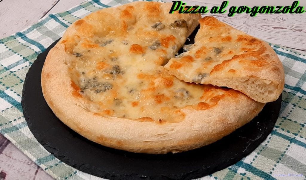 Pizza al gorgonzola