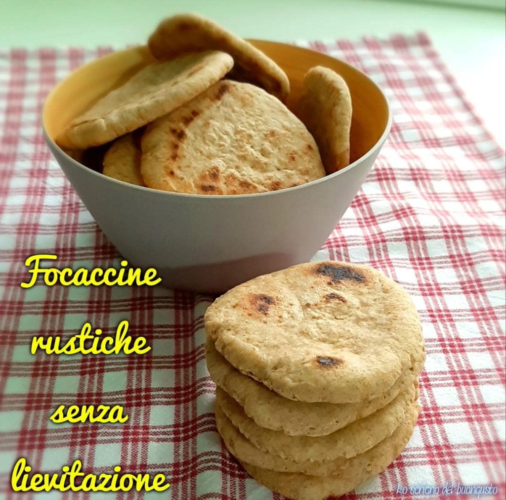 Focaccine rústicas sin levadura