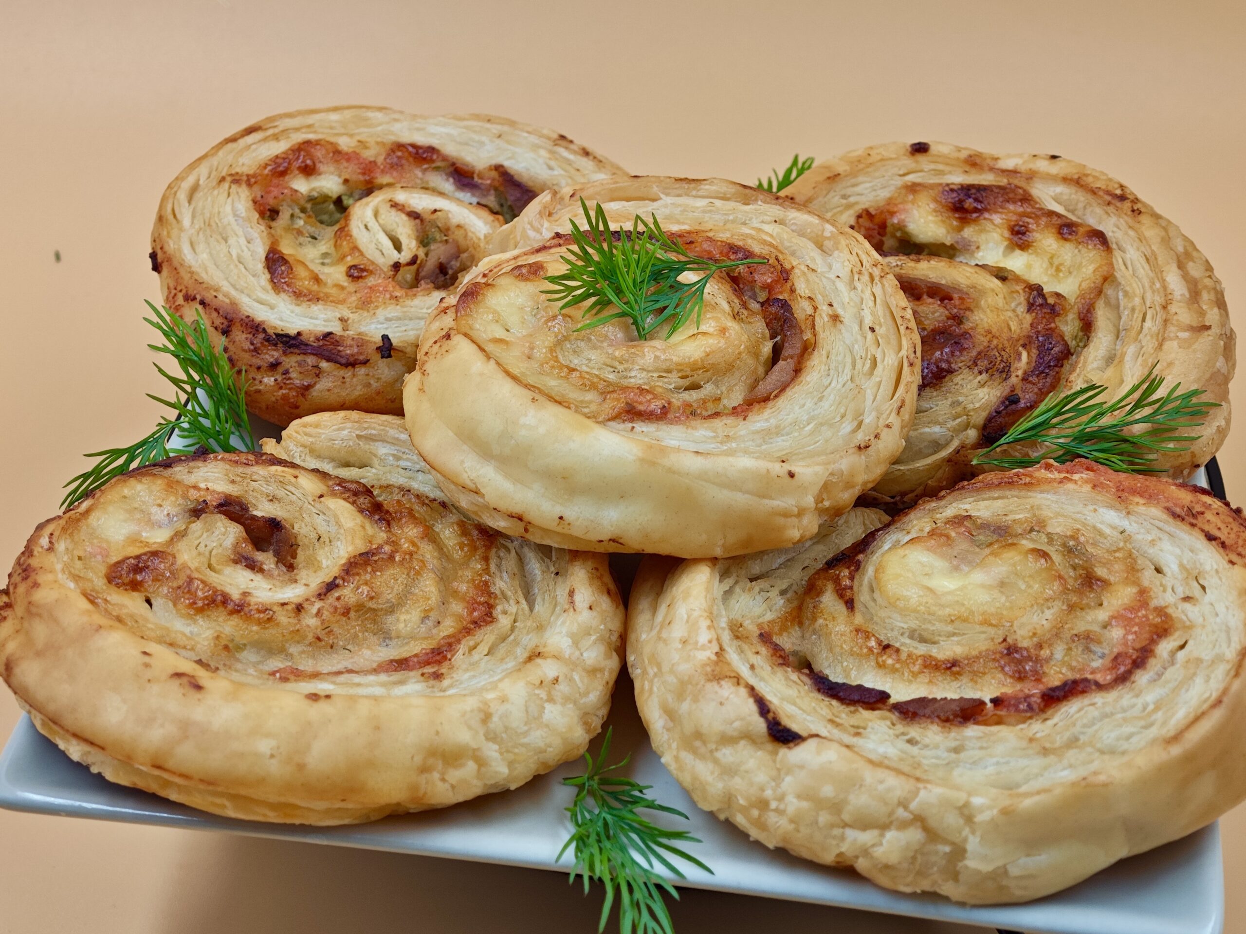 Rollitos de Salmón y Calabacín: Receta Deliciosa y Rápida