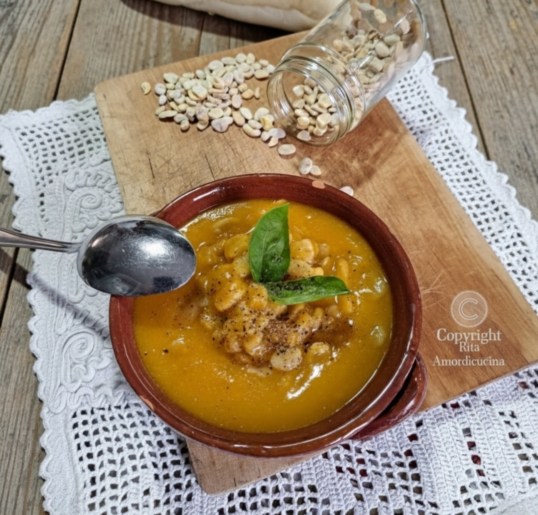 Sopa de habas y calabaza
