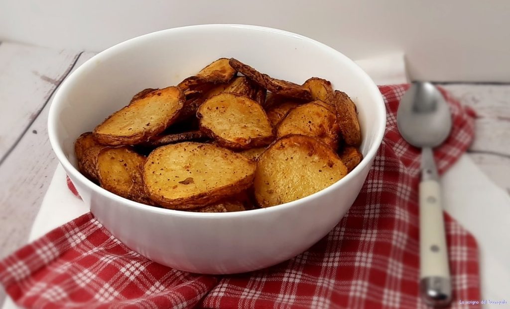 Patatas sabrosas en freidora de aire