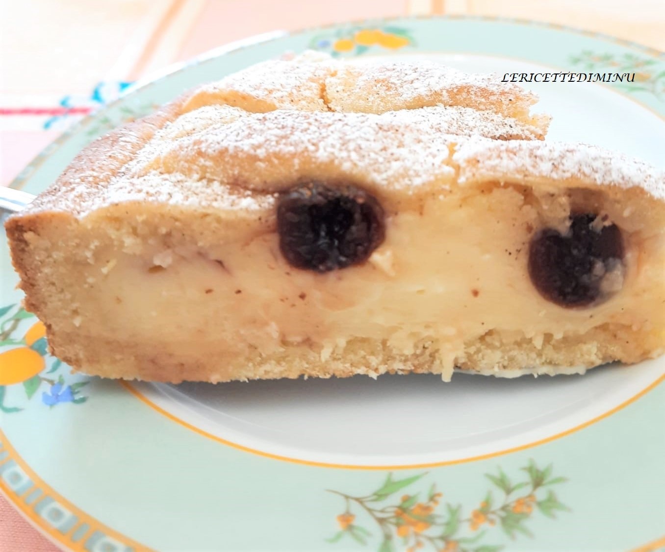 Tarta Amalfitana de Crema Pastelera y Guindas