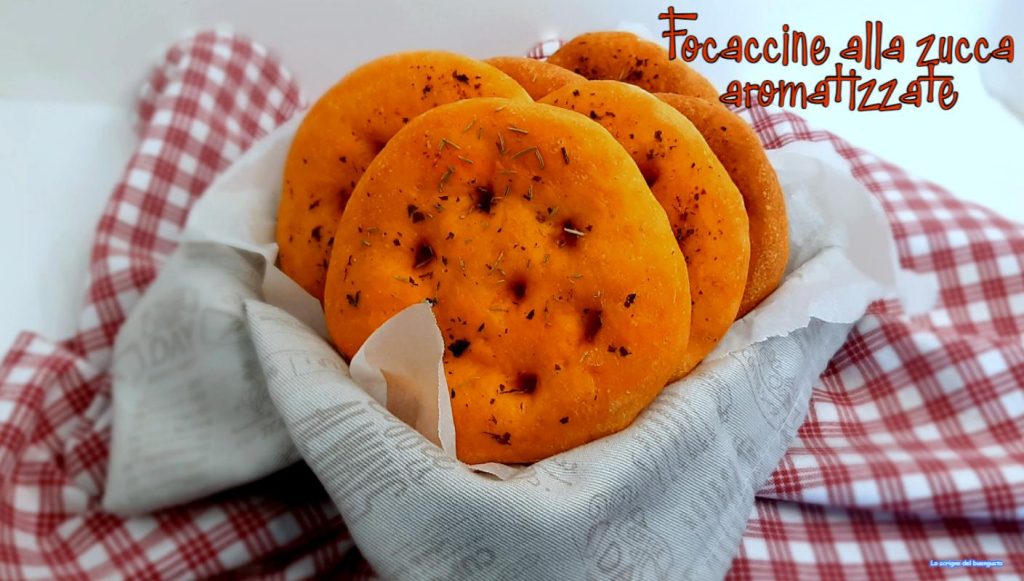 Focaccias de calabaza aromatizadas