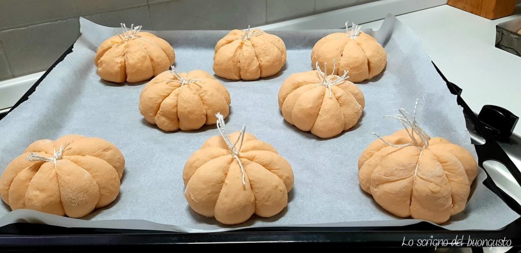 Panecillos de leche y calabaza