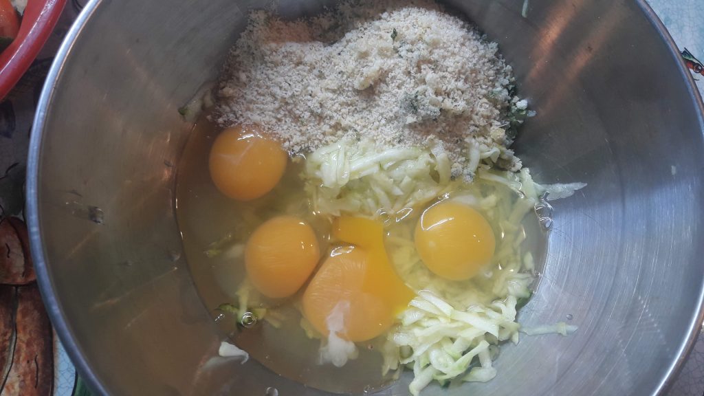 huevos y pan rallado