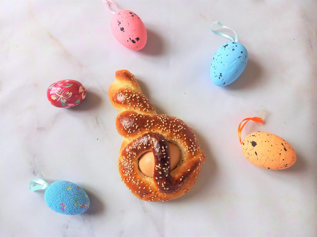 A Cuddura cull'ova de la Pascua Siciliana