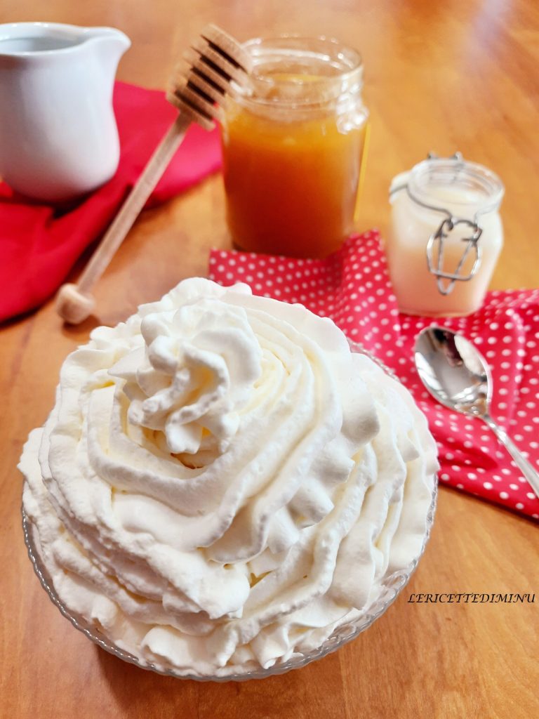 Crema de leche rápida sin cocción