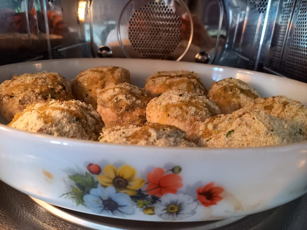 Champiñones rellenos a la Siciliana
