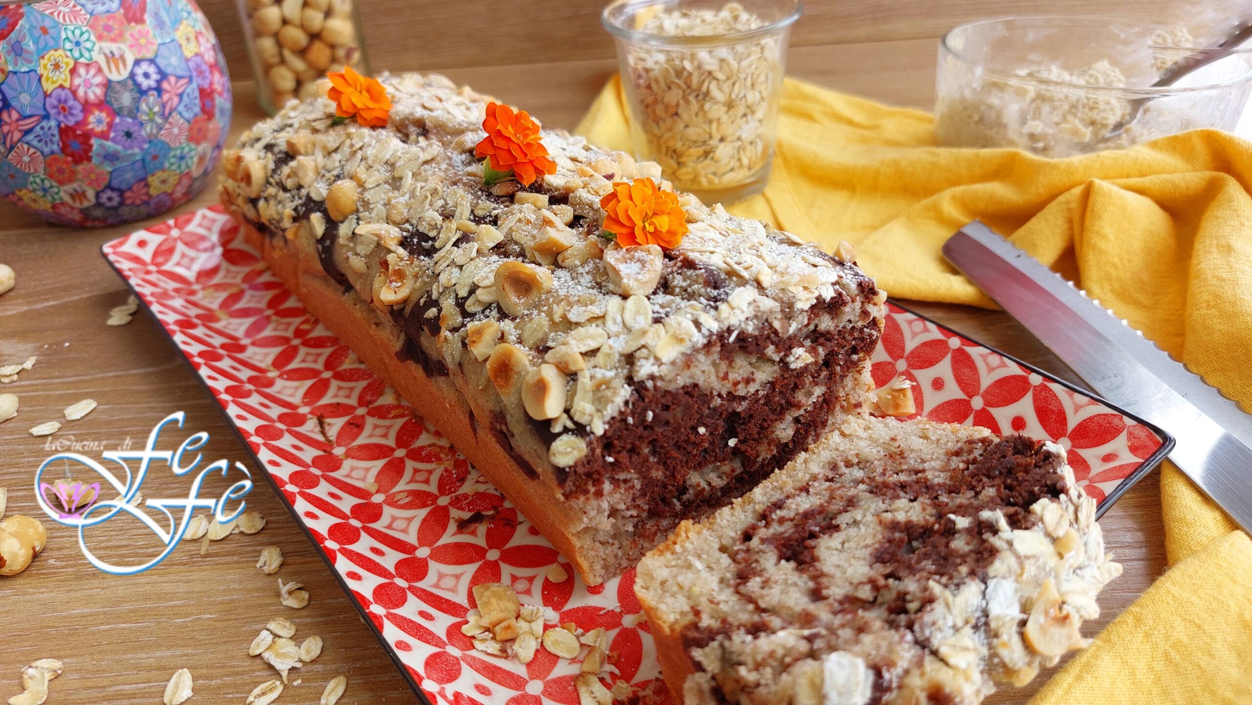 PLUM-CAKE VEGANO AL CACAO CON OKARA DE AVENA Y AVELLANAS