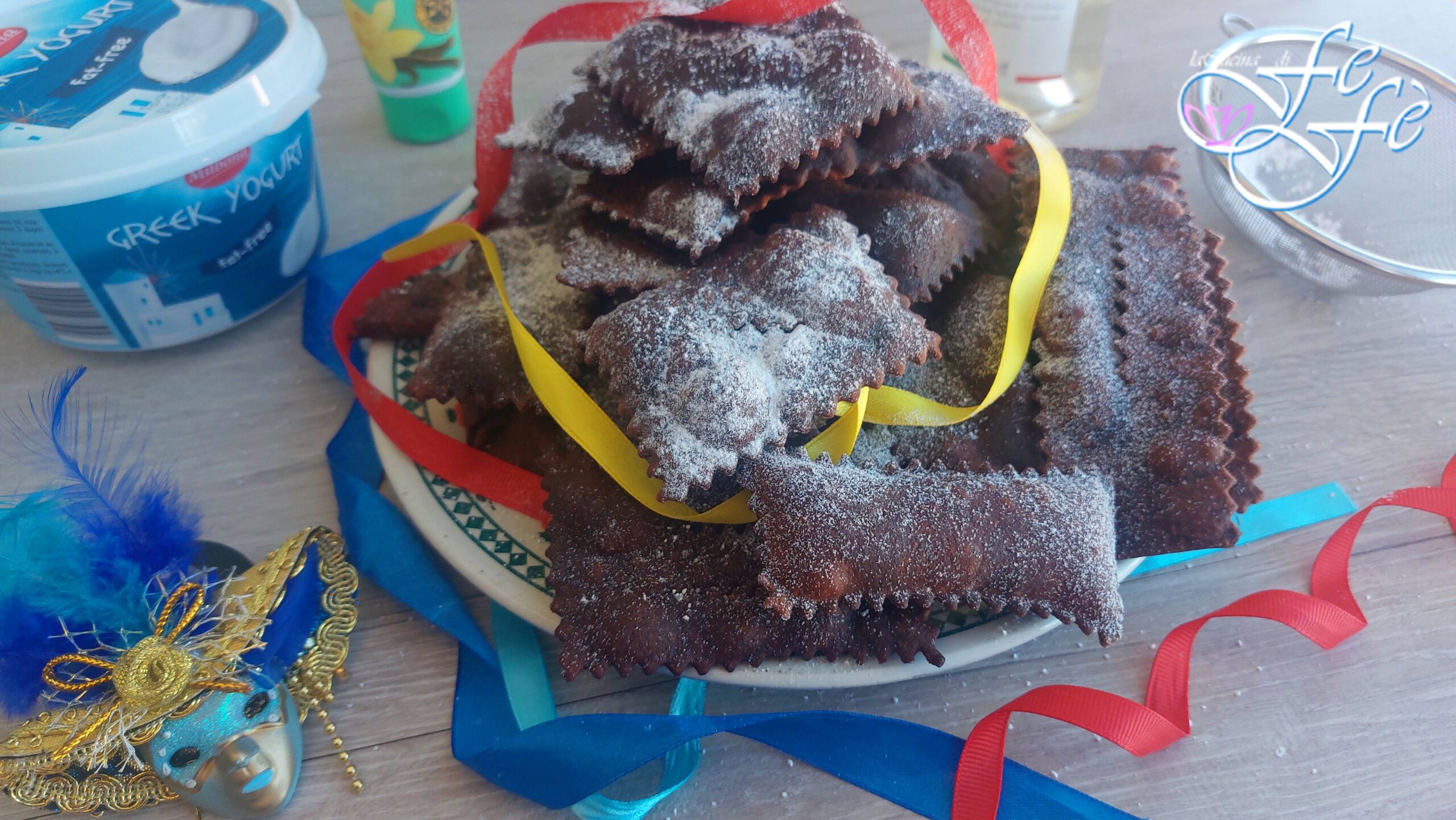 CHIACCHIERE DE CACAO Y YOGUR (Receta sin huevos y mantequilla)