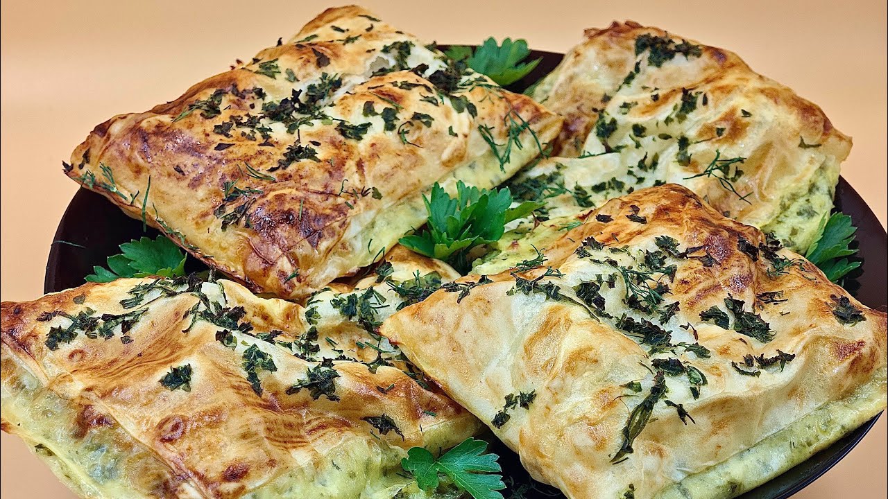 Cuadrados de pasta filo con queso