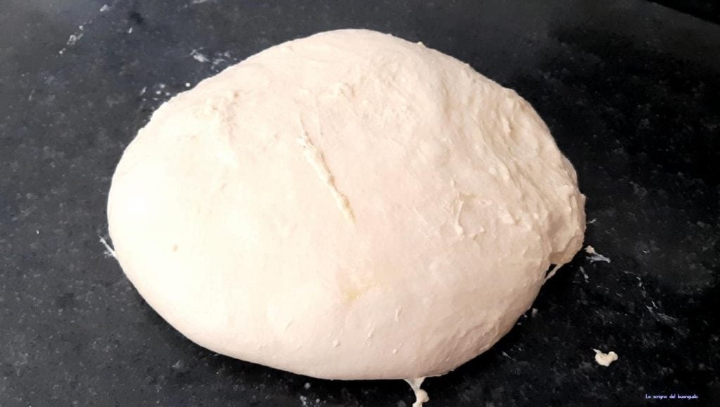 Masa para pizza de alta hidratación