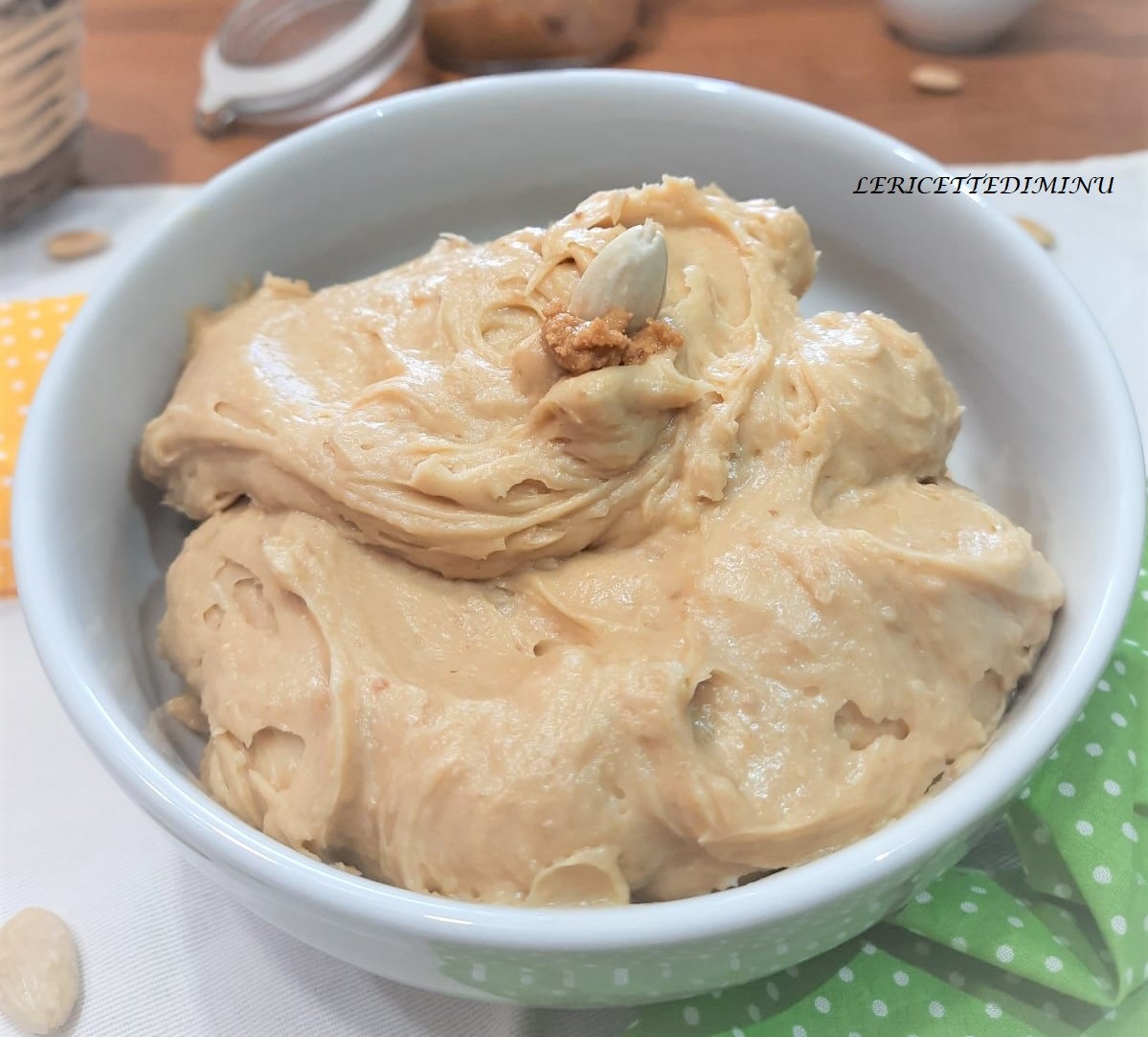 Crema pastelera de almendras