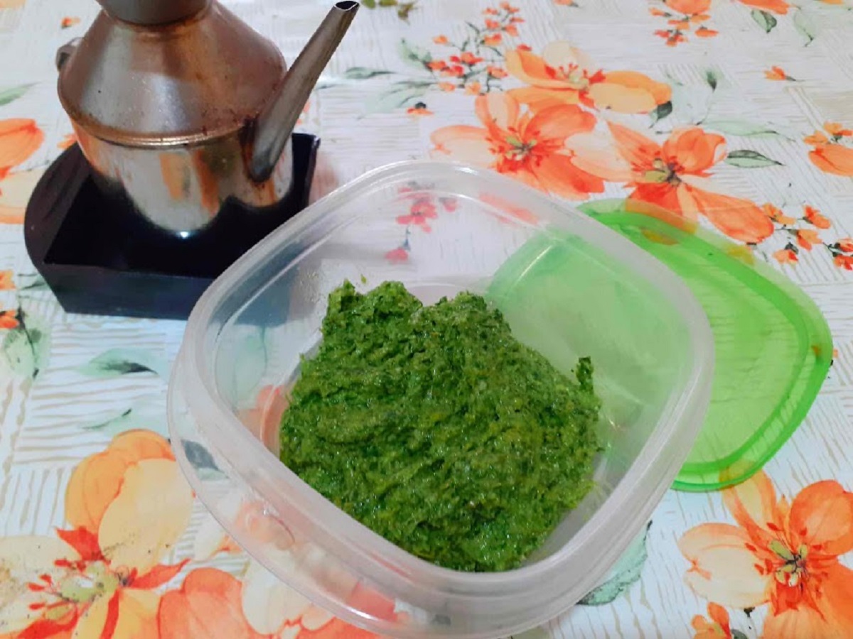 Bagnetto verde piamontés condimento de perejil para pasta y pan