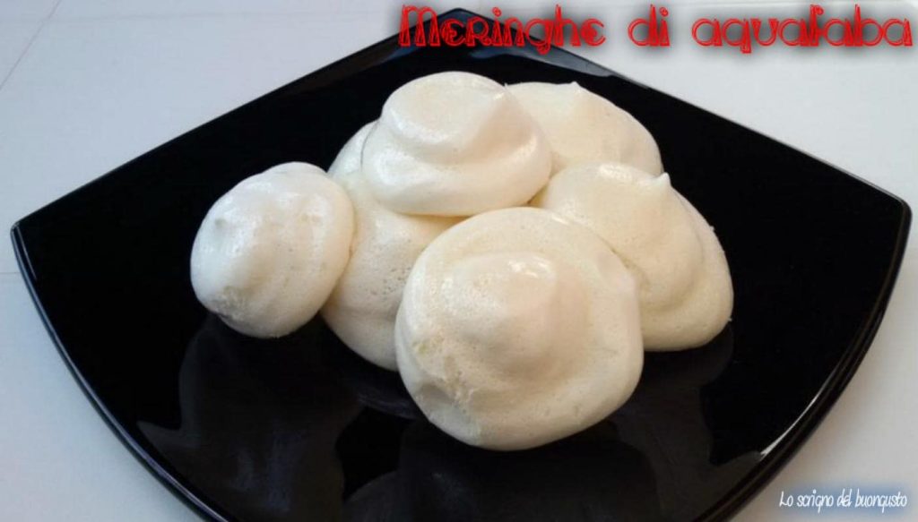 Merengues de aquafaba