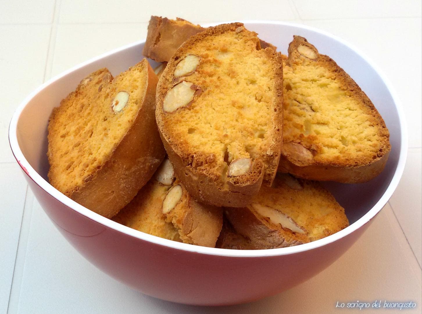 Cantucci con miel de mandarina