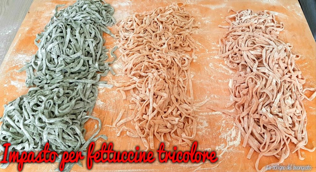 Masa para fettuccine tricolor