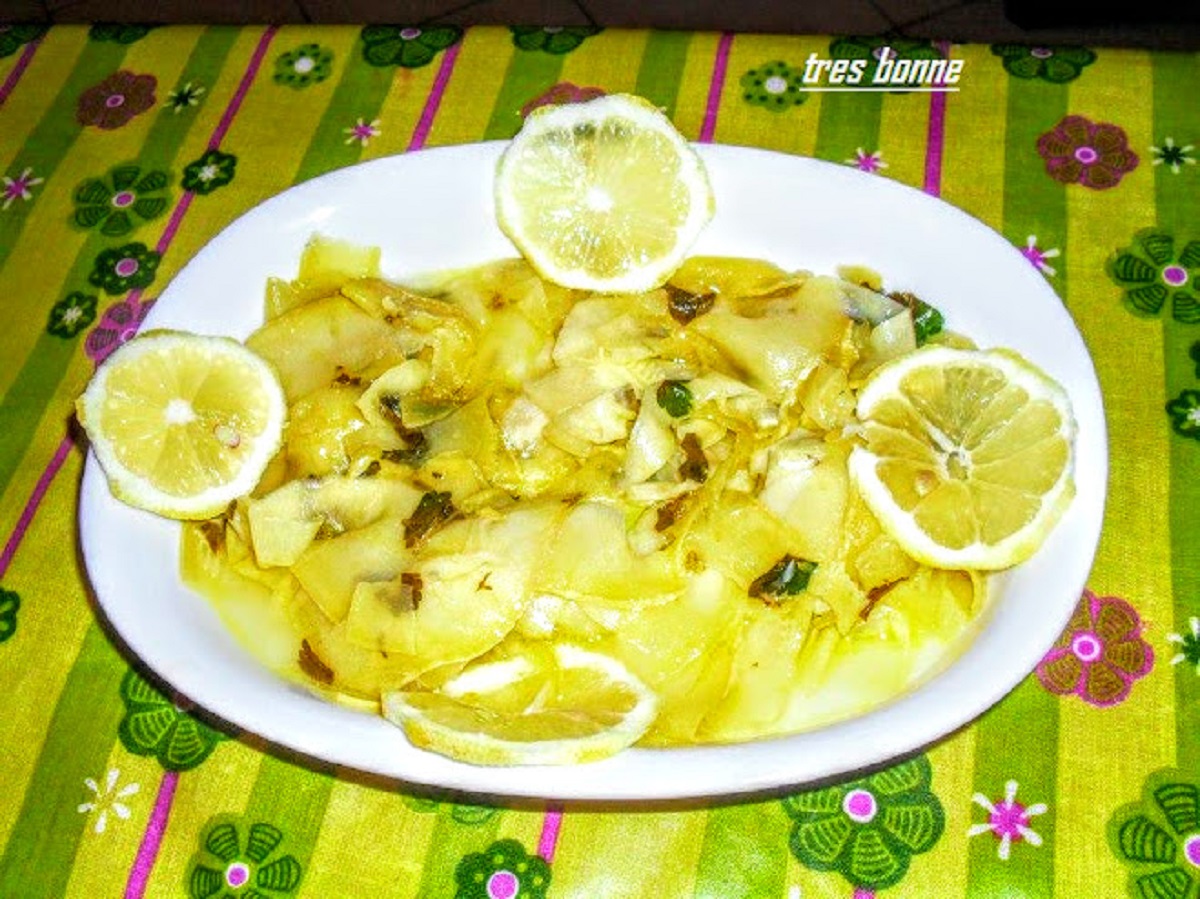 Calabacines en juliana con limón y menta