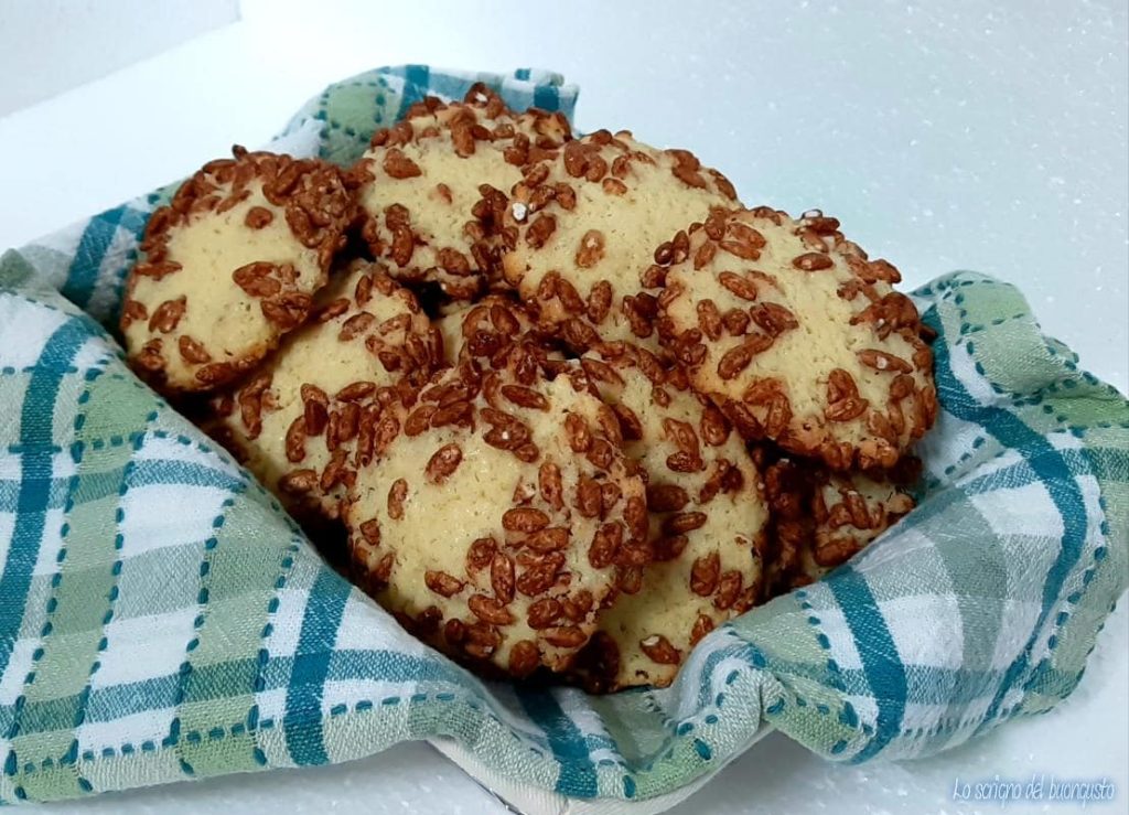 Galletas con arroz inflado