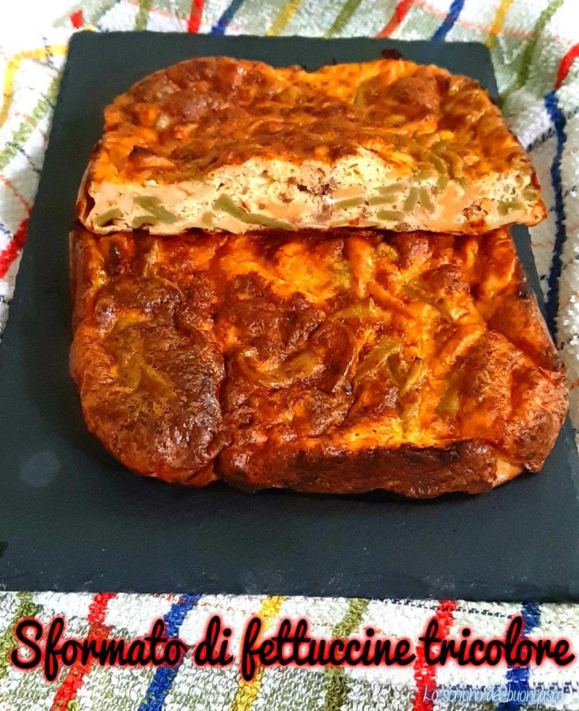 Pastel de fettuccine tricolor
