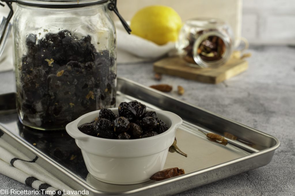 ACEITUNAS NEGRAS SECAS