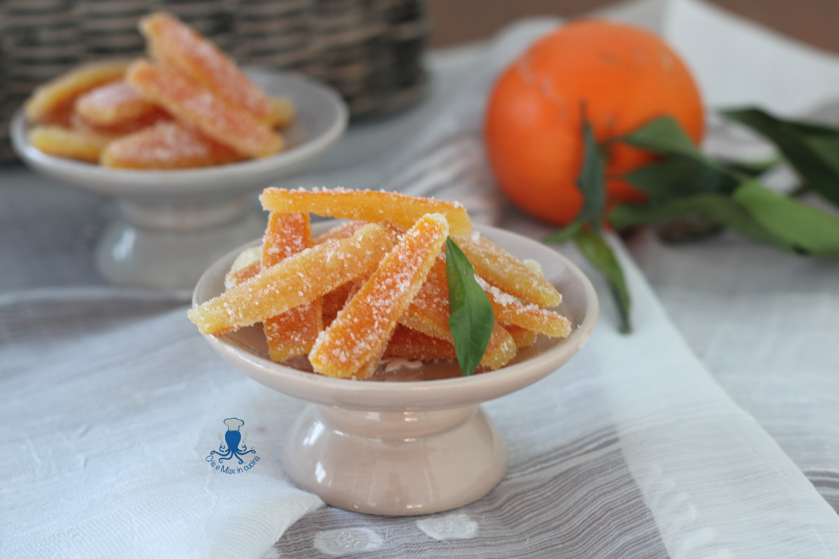 Cáscaras de naranja confitadas rápidas