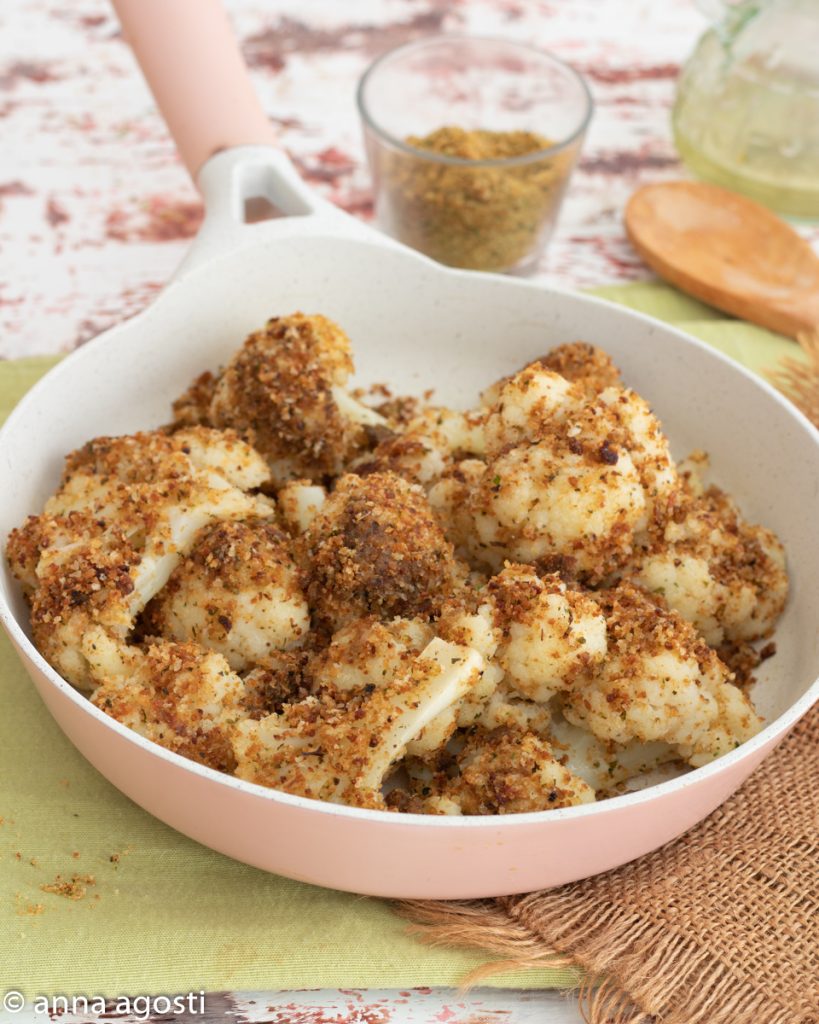 Coliflor Salteada con Pan Rallado y Anchoas