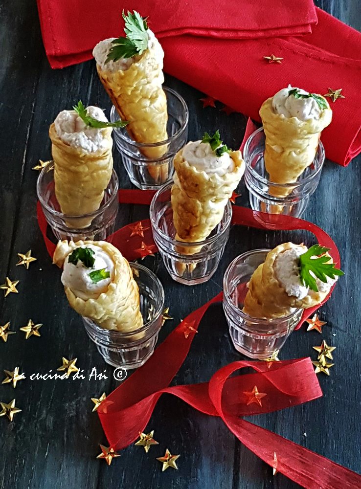 CONOS de hojaldre rellenos