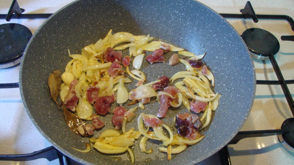 Filete de atún listado a la pizzaiola