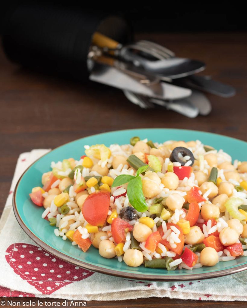 Ensalada de arroz y garbanzos