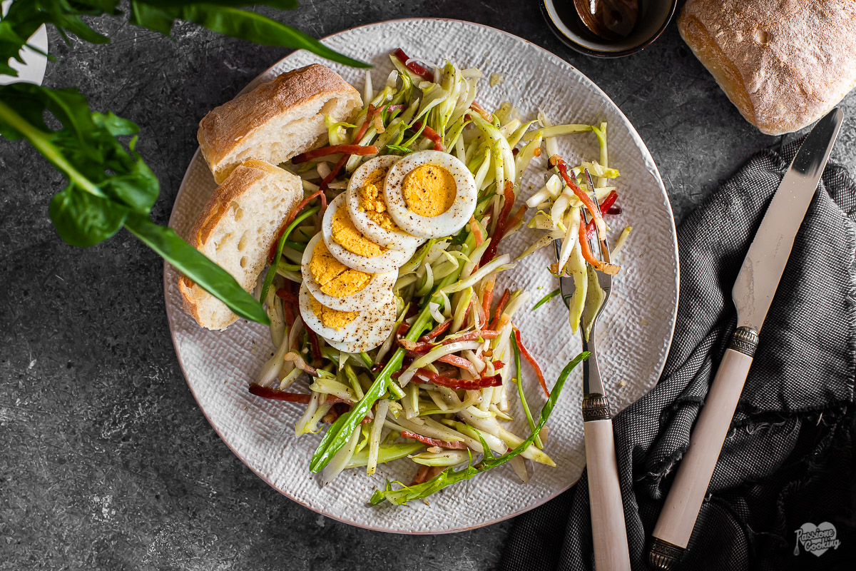 Ensalada de puntarelle con Speck Alto Adige IGP