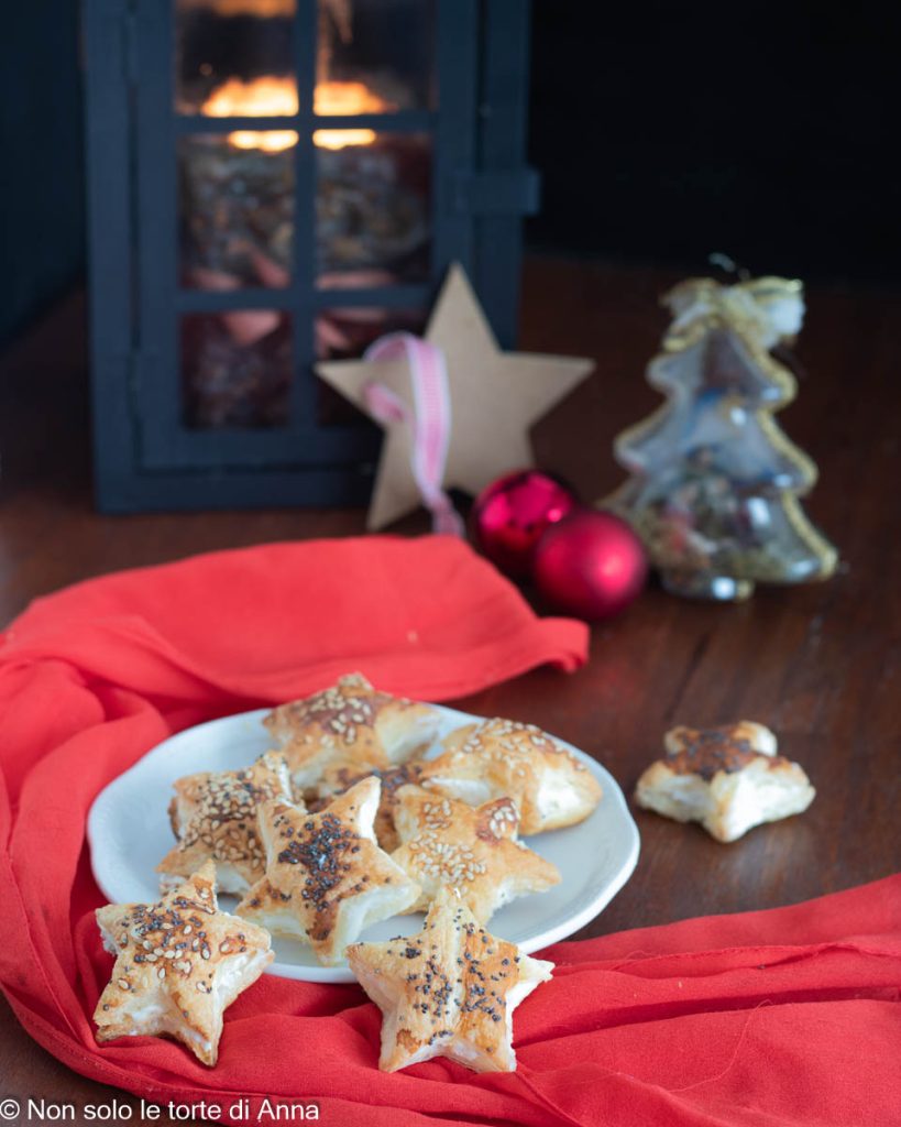 estrellas de hojaldre y ricotta