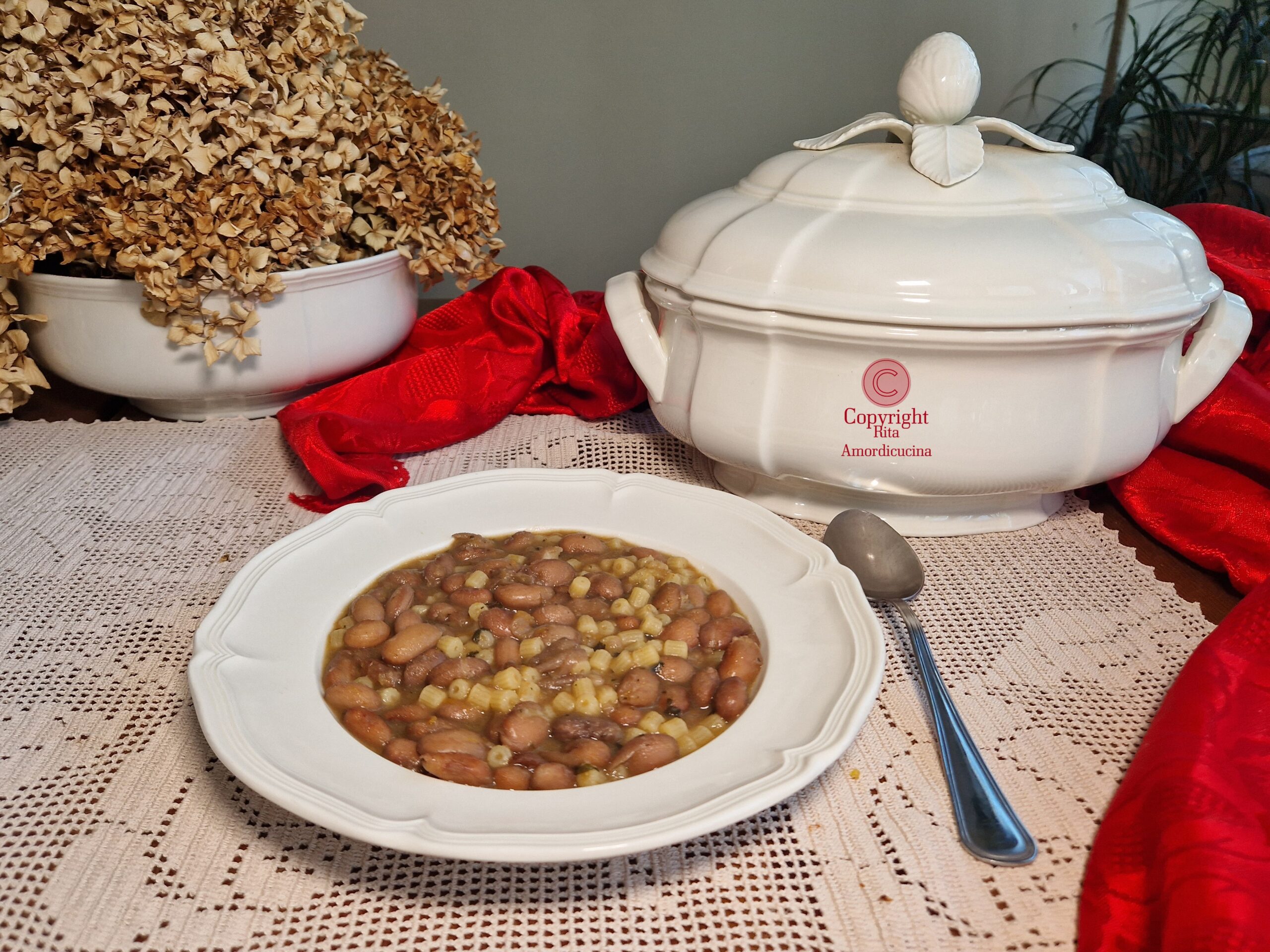 Sopa y pasta con judías risottata