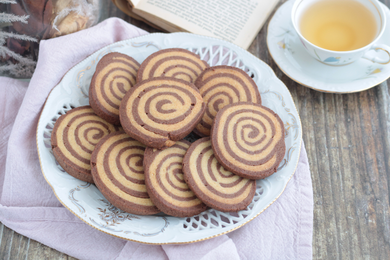 Galletas espirales bicolores