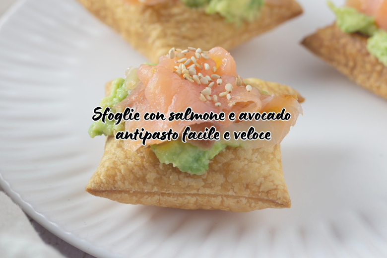 Hojaldres con salmón y aguacate: entrante fácil y rápido