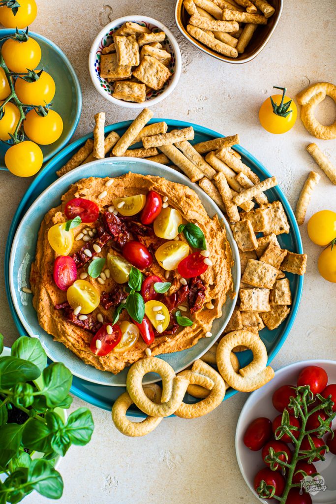 Hummus de garbanzos y tomates secos