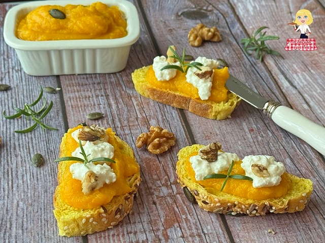 BRUSCHETTA CREMA CALABAZA PHILADELPHIA